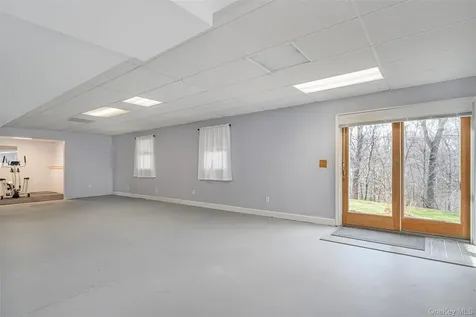 17 Weldon Woods Connecticut Road New Fairfield CT 06812