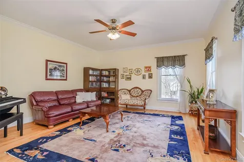 17 Weldon Woods Connecticut Road New Fairfield CT 06812