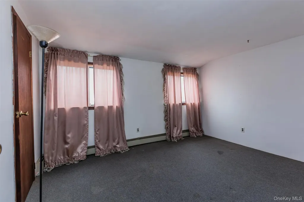 1 Bear Street Selden NY 11784