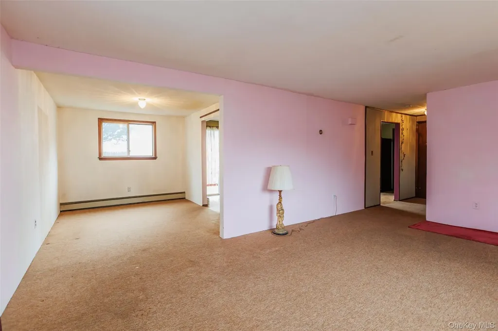 1 Bear Street Selden NY 11784