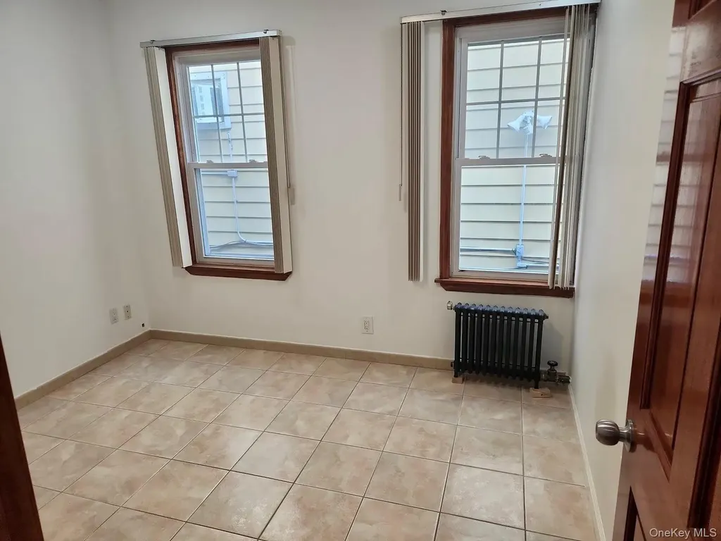 7848 83rd Street Glendale NY 11385