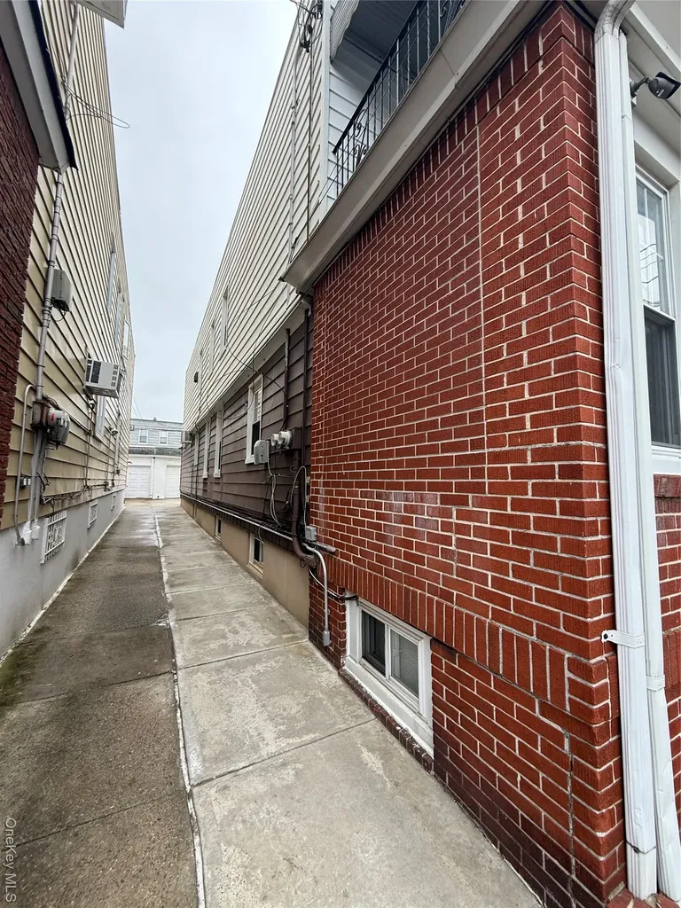 7848 83rd Street Glendale NY 11385