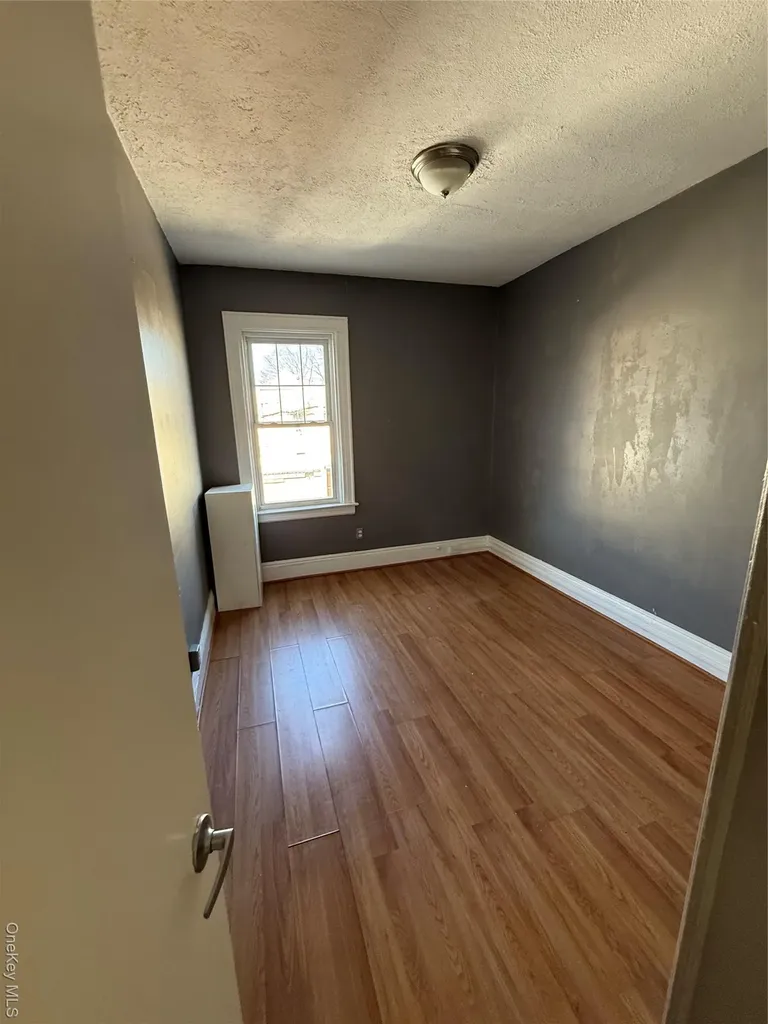 7848 83rd Street Glendale NY 11385