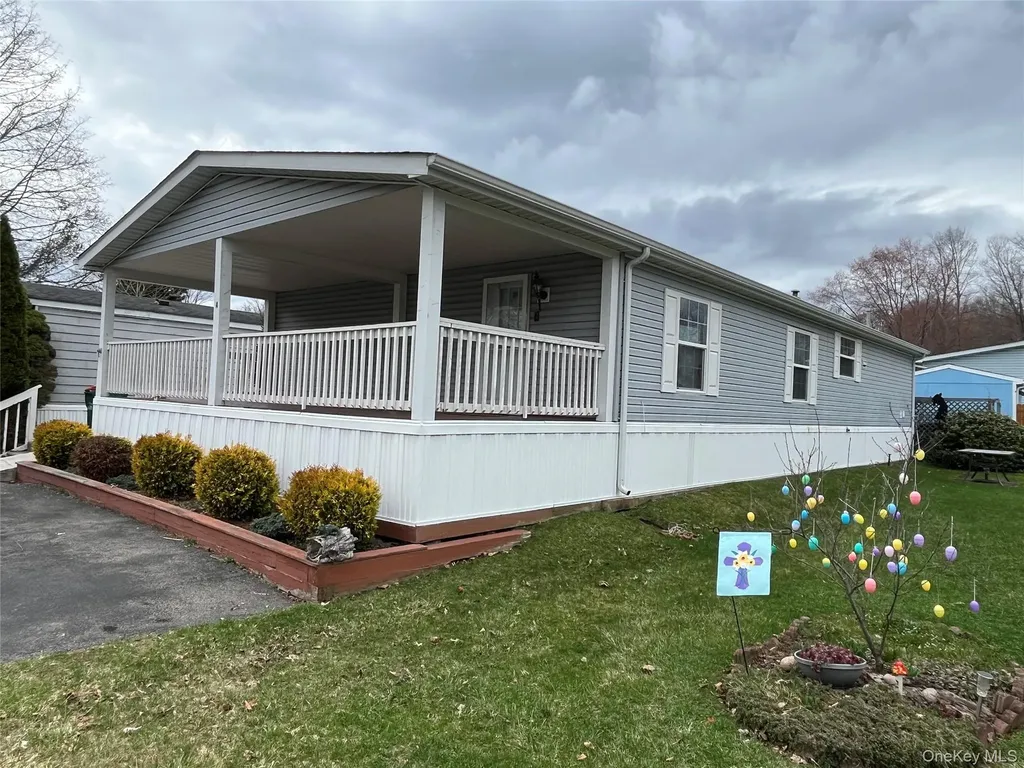 4 Scribo Lane Wappingers Falls NY 12590