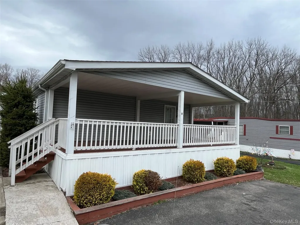 4 Scribo Lane Wappingers Falls NY 12590