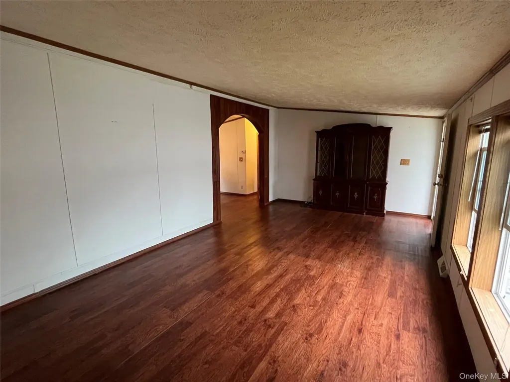 4 Scribo Lane Wappingers Falls NY 12590