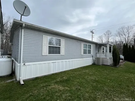 4 Scribo Lane Wappingers Falls NY 12590