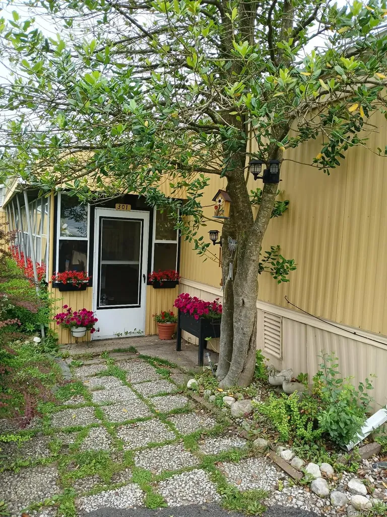 301 3rd Avenue Middletown NY 10941