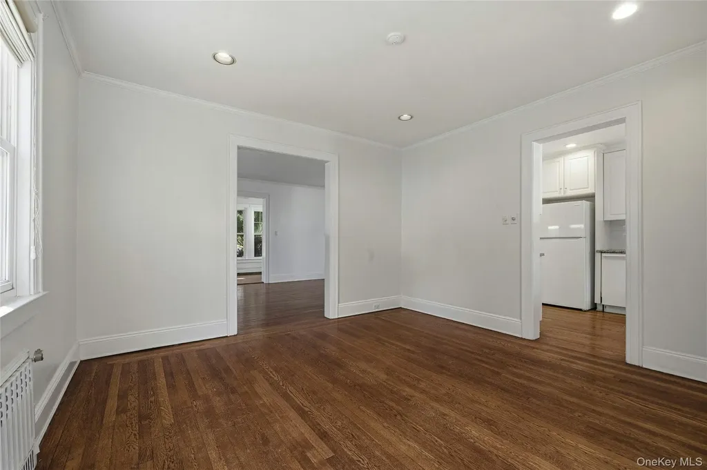 151 Hillcrest Avenue Manhasset NY 11030