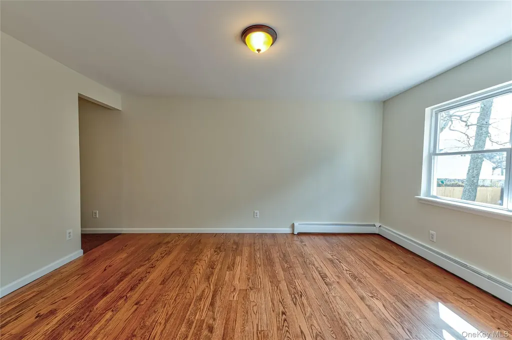 44 Westminster Drive Shirley NY 11967