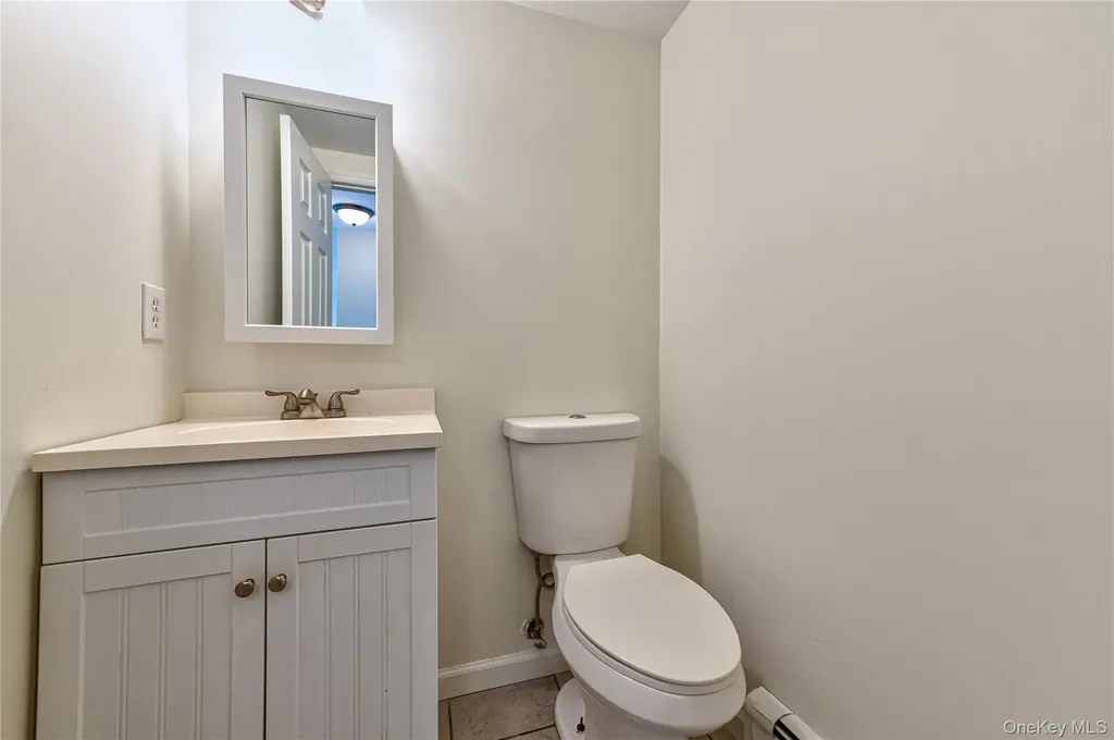 44 Westminster Drive Shirley NY 11967