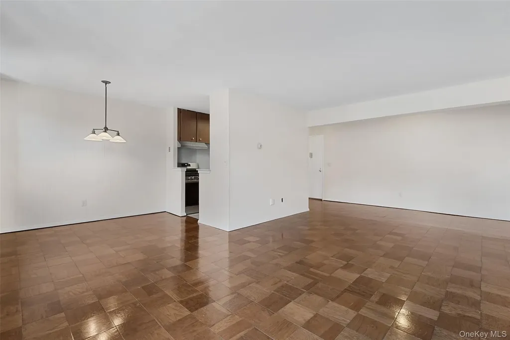 25 Stewart Place Mount Kisco NY 10549