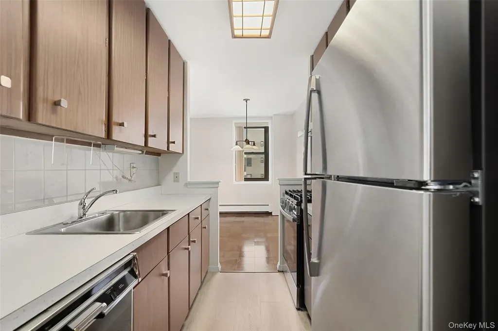 25 Stewart Place Mount Kisco NY 10549