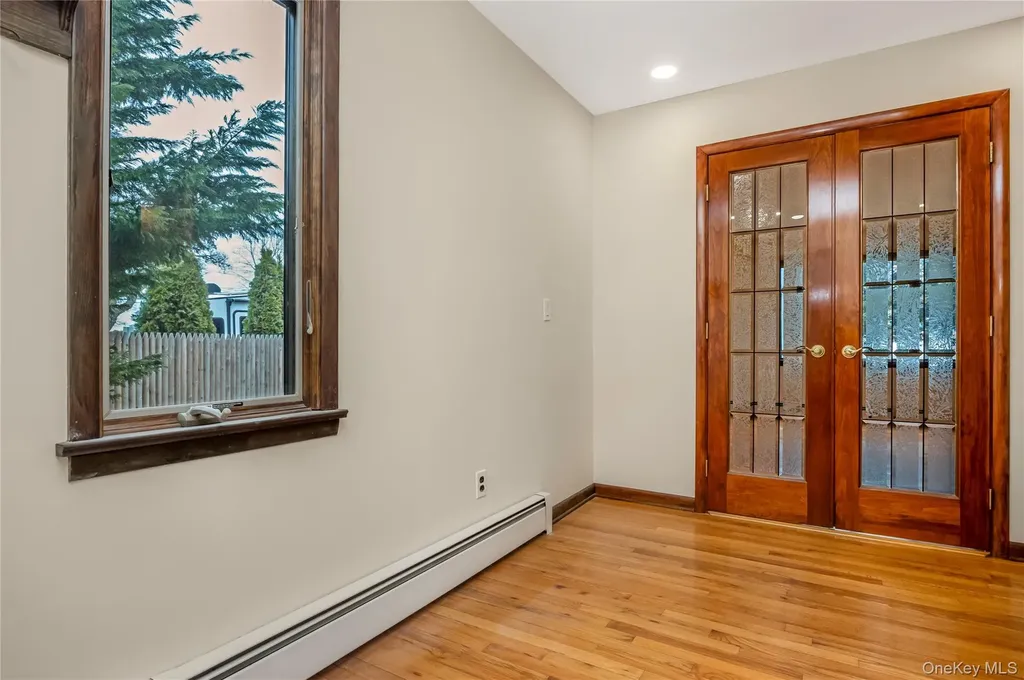 325 Middle Road Blue Point NY 11715