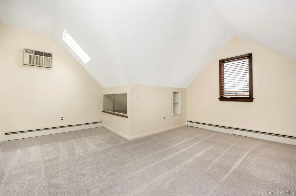 325 Middle Road Blue Point NY 11715