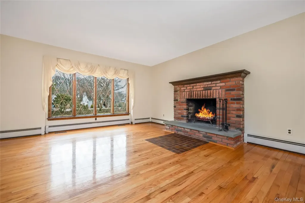 325 Middle Road Blue Point NY 11715