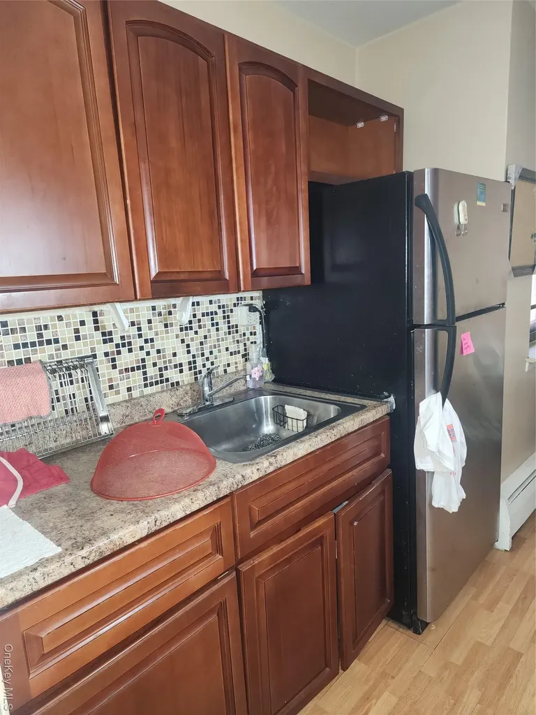 9911 60th Avenue Corona NY 11368