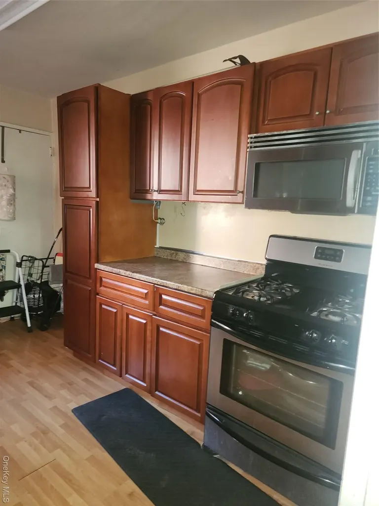 9911 60th Avenue Corona NY 11368