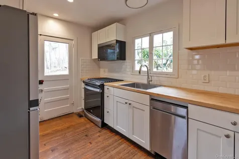 67 Kallop Road Kingston NY 12401