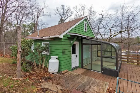 67 Kallop Road Kingston NY 12401