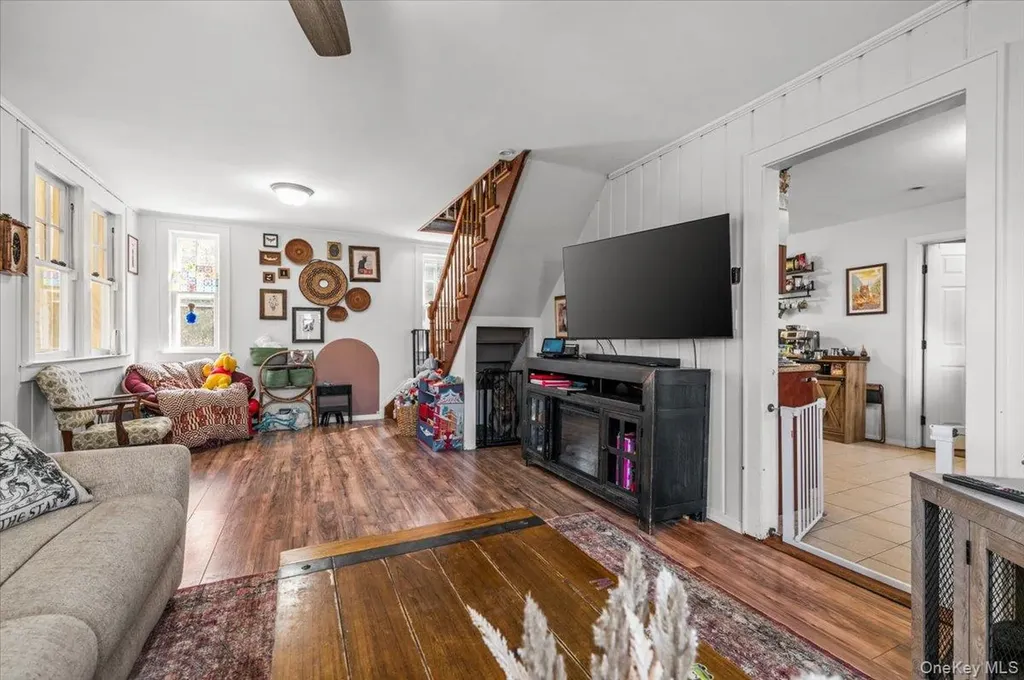 42 Moriches Drive Mastic Beach NY 11951