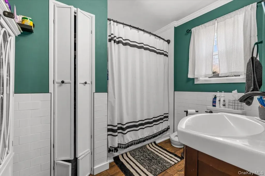 42 Moriches Drive Mastic Beach NY 11951
