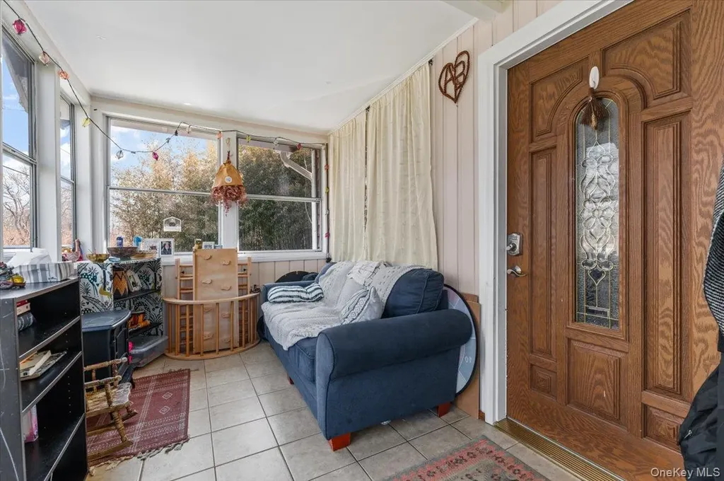 42 Moriches Drive Mastic Beach NY 11951
