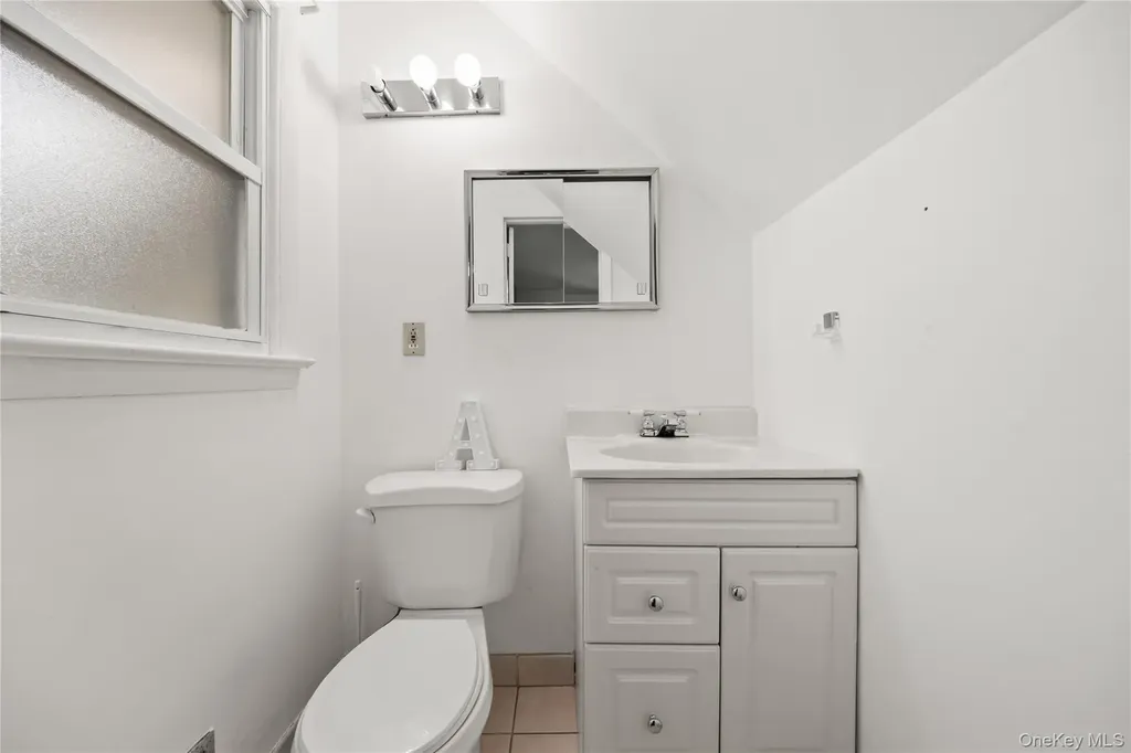 11 Castle Drive Chestnut Ridge NY 10977