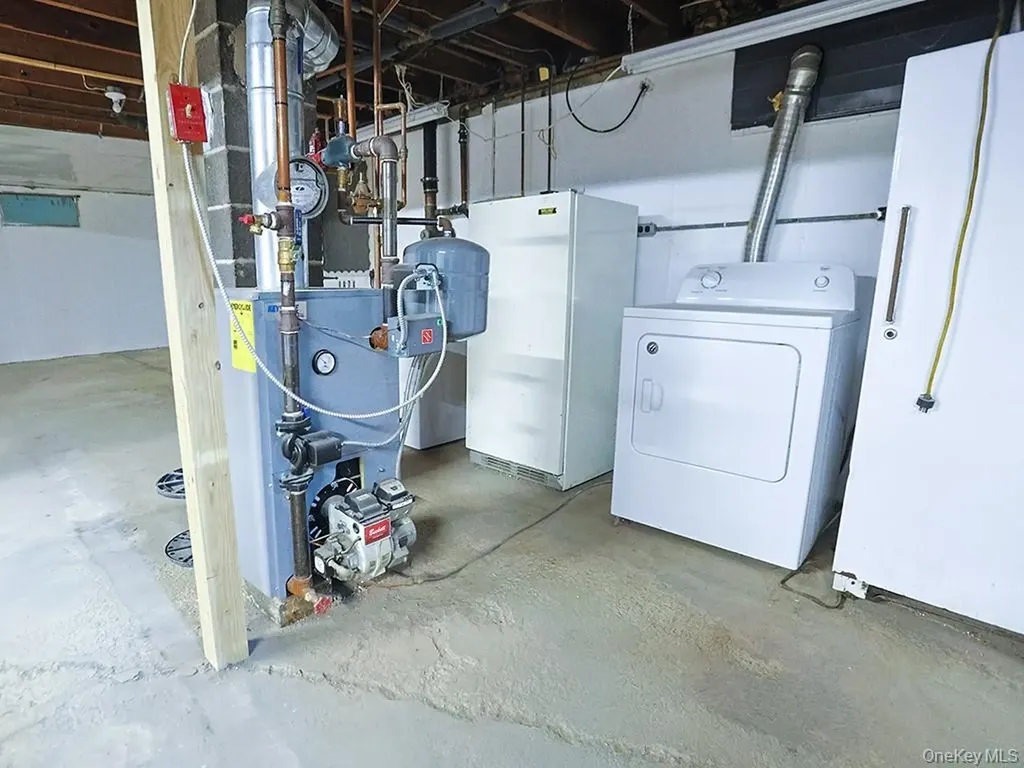 1871 Albany Post Road Wallkill NY 12589