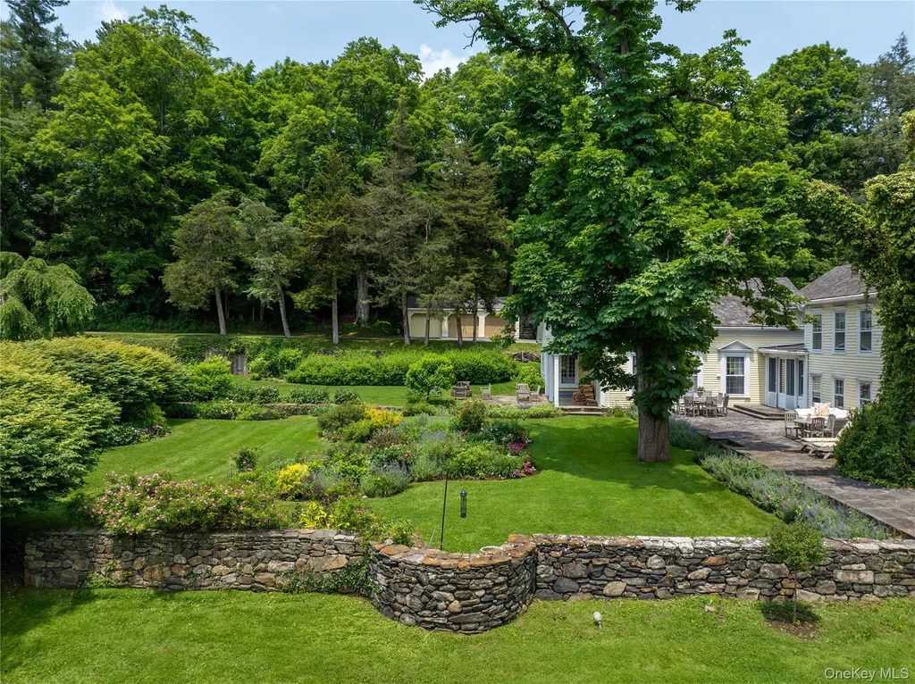161 Buxton Road Bedford Hills NY 10507