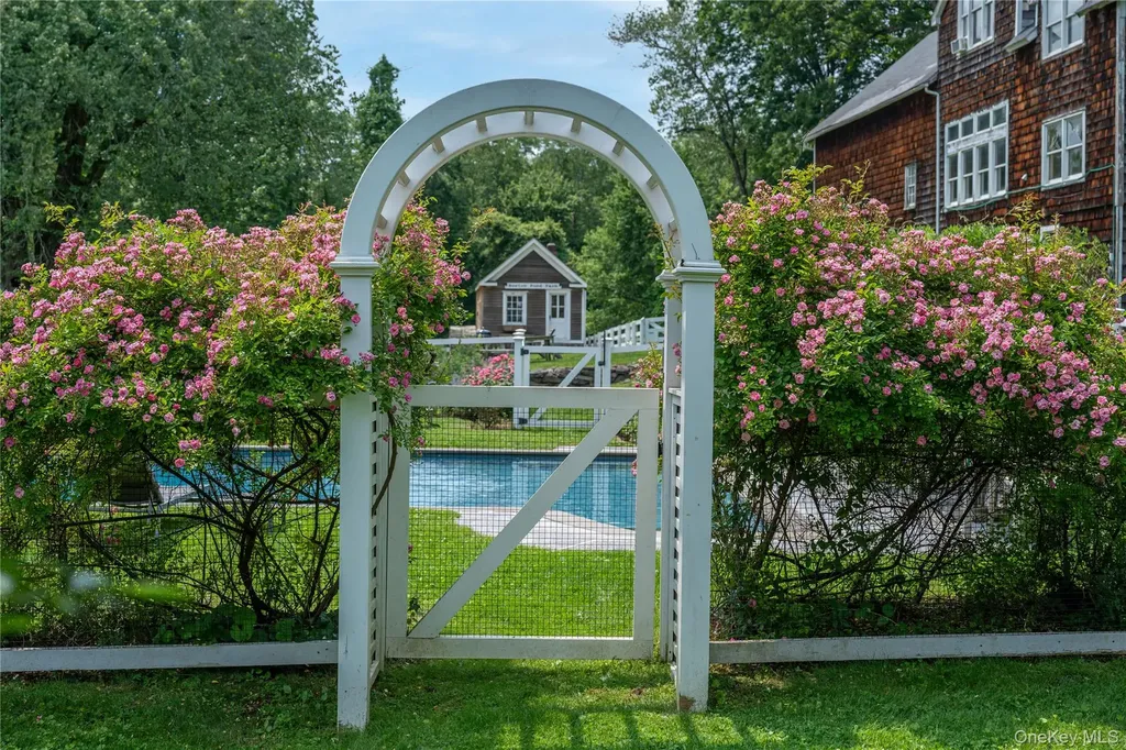 161 Buxton Road Bedford Hills NY 10507