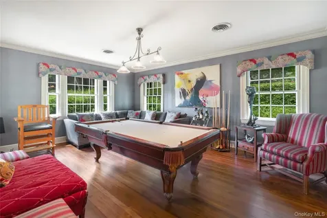 161 Buxton Road Bedford Hills NY 10507