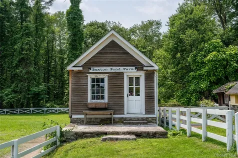 161 Buxton Road Bedford Hills NY 10507