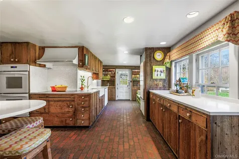 161 Buxton Road Bedford Hills NY 10507