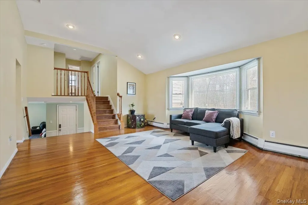 7 Plainview Road Bethpage NY 11714