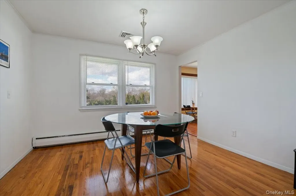 7 Plainview Road Bethpage NY 11714