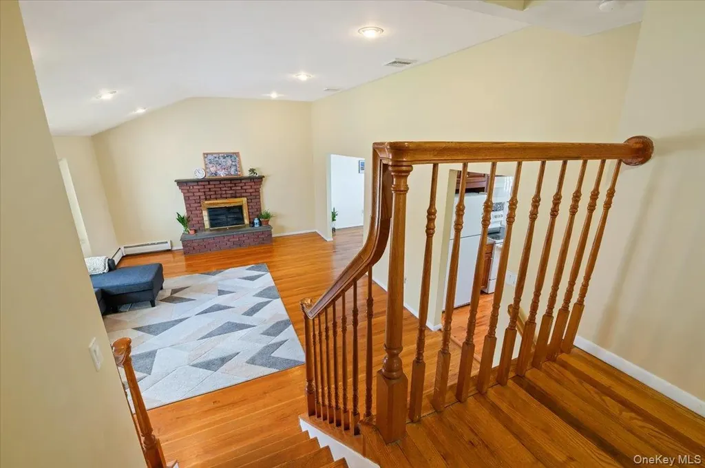 7 Plainview Road Bethpage NY 11714