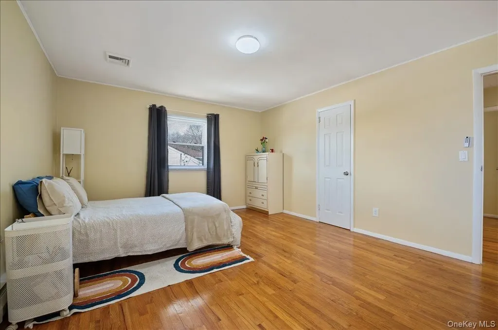 7 Plainview Road Bethpage NY 11714