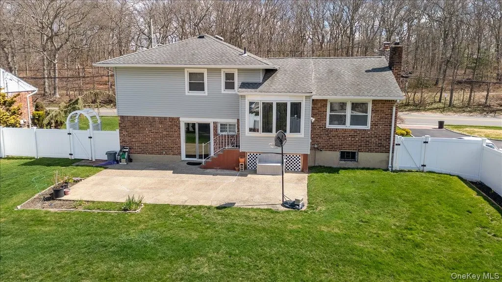 7 Plainview Road Bethpage NY 11714