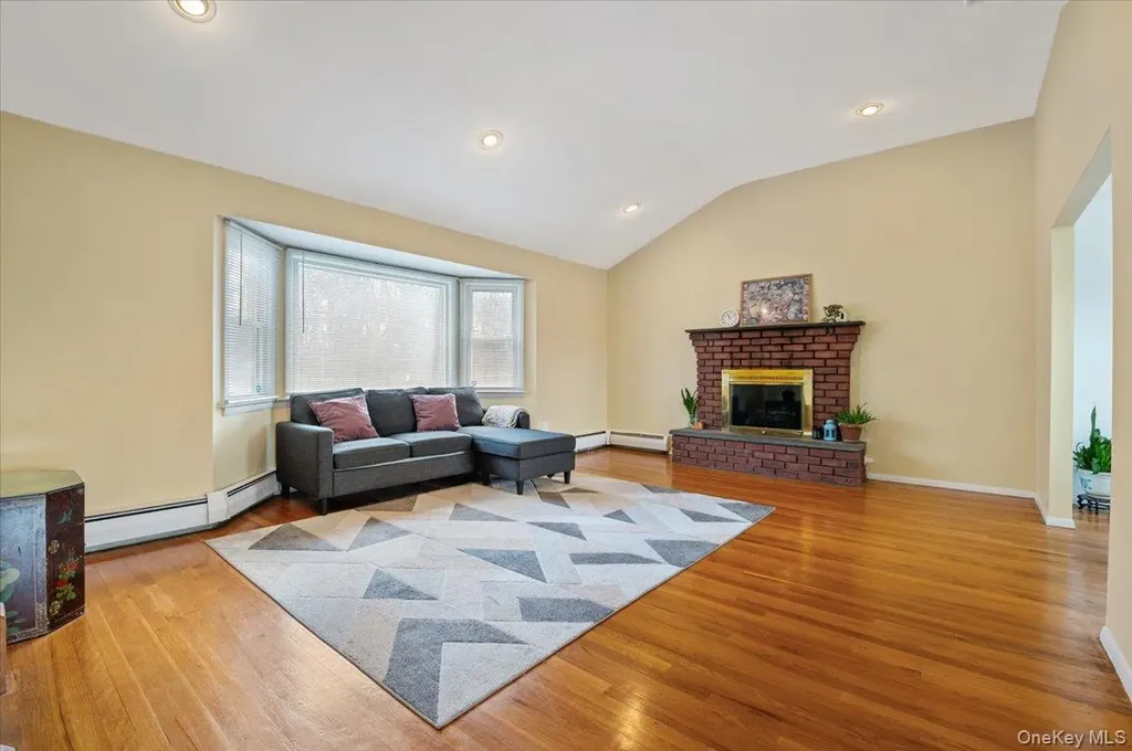 7 Plainview Road Bethpage NY 11714
