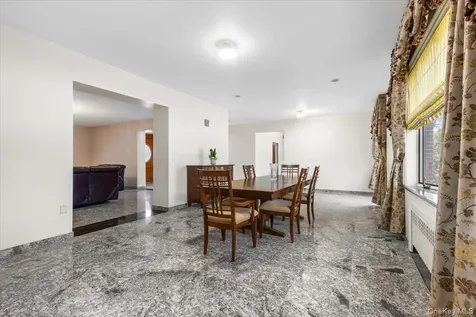 80 Dorset Road Scarsdale NY 10583