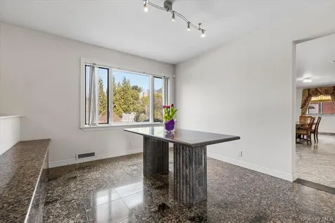 80 Dorset Road Scarsdale NY 10583