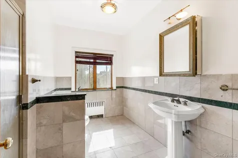 80 Dorset Road Scarsdale NY 10583
