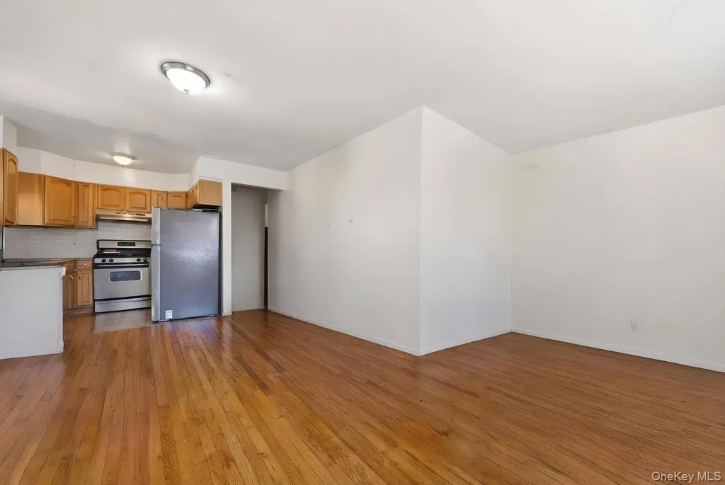 811 E 228th Street Bronx NY 10466