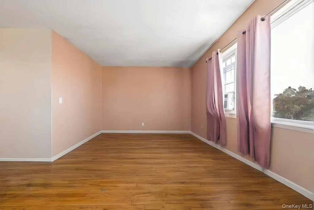 811 E 228th Street Bronx NY 10466