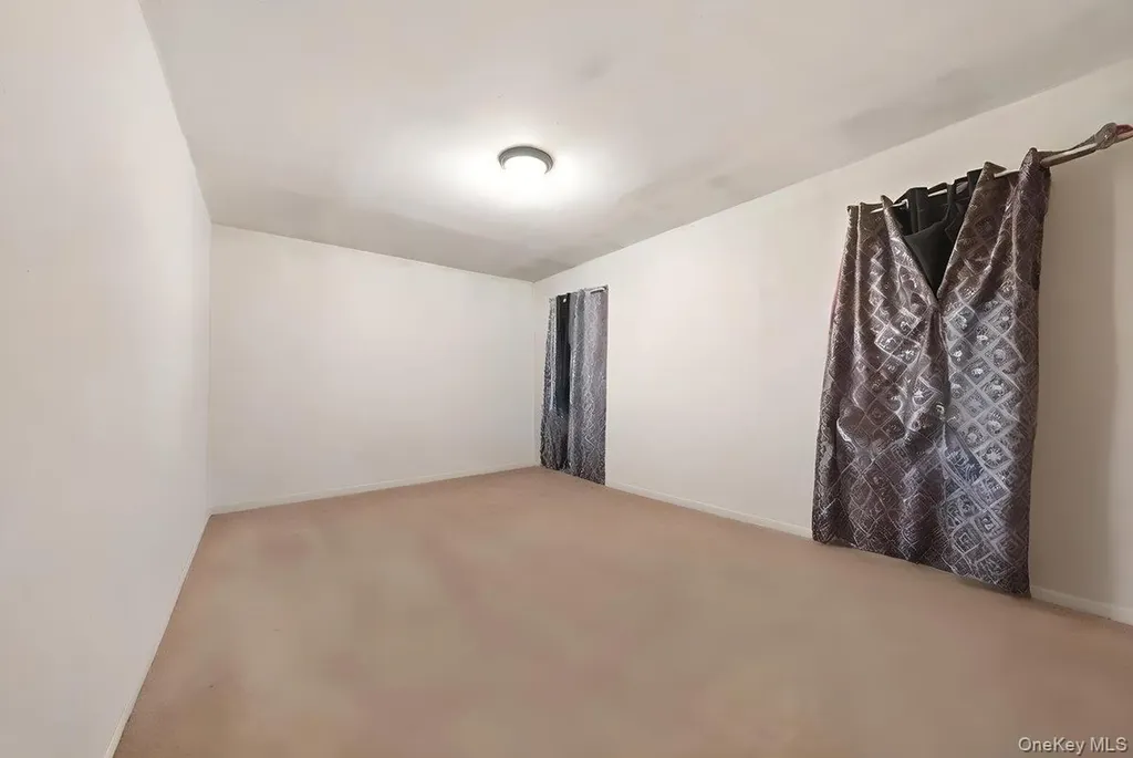 811 E 228th Street Bronx NY 10466
