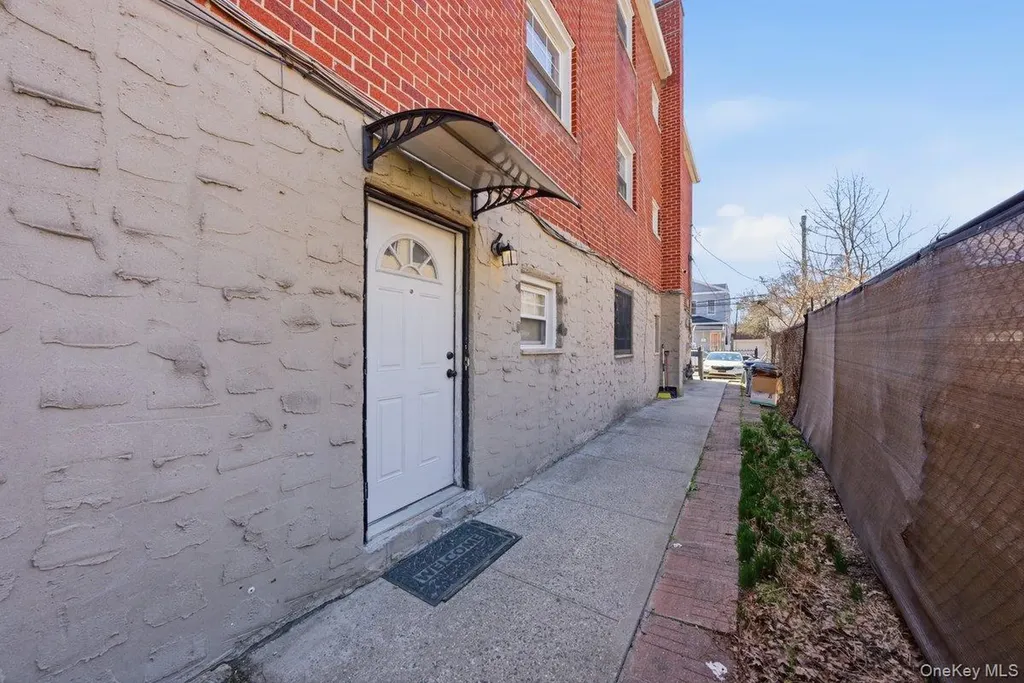 811 E 228th Street Bronx NY 10466