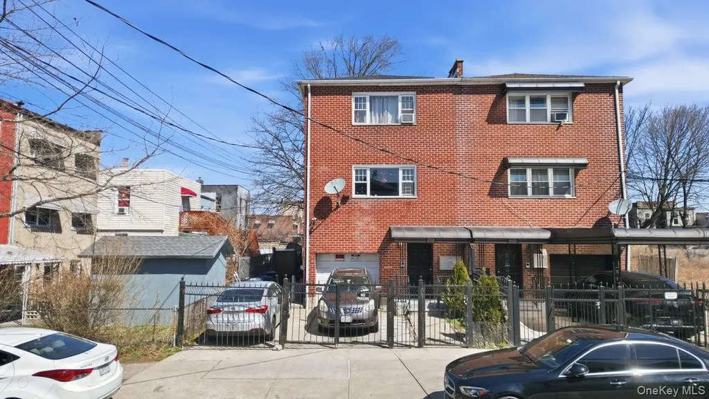 811 E 228th Street Bronx NY 10466