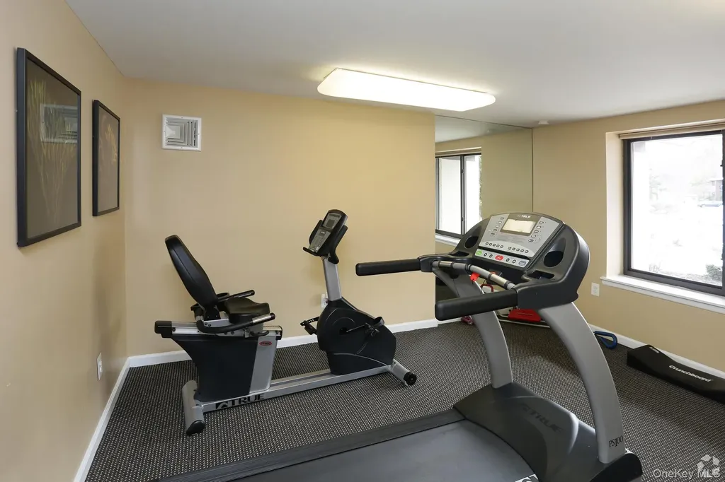 44 Route 25 A Smithtown NY 11787