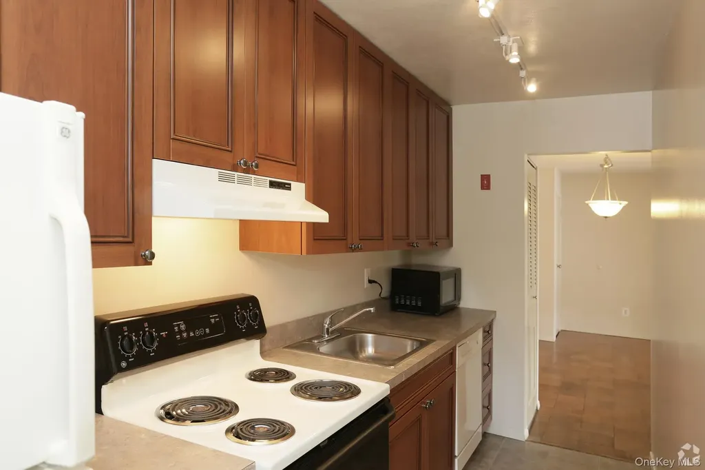 44 Route 25 A Smithtown NY 11787
